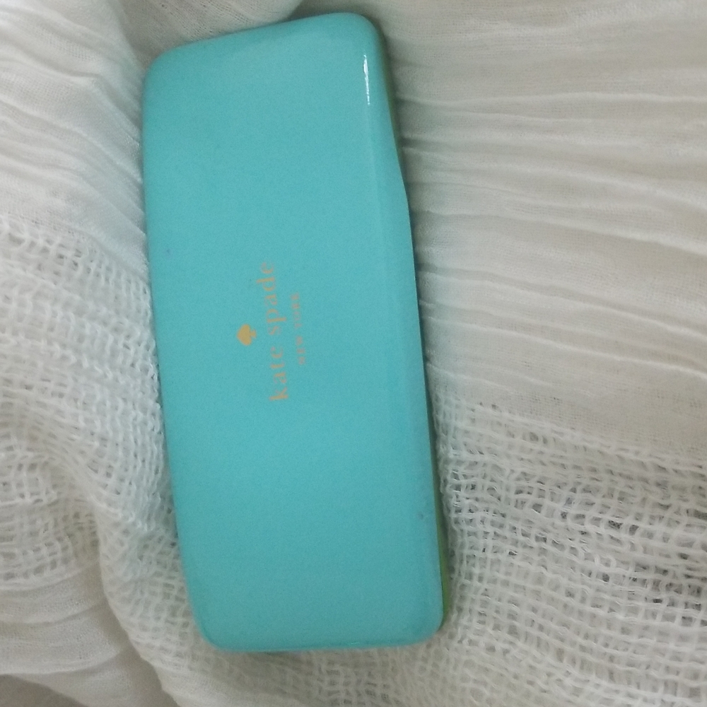 Kate Spade glasses case.